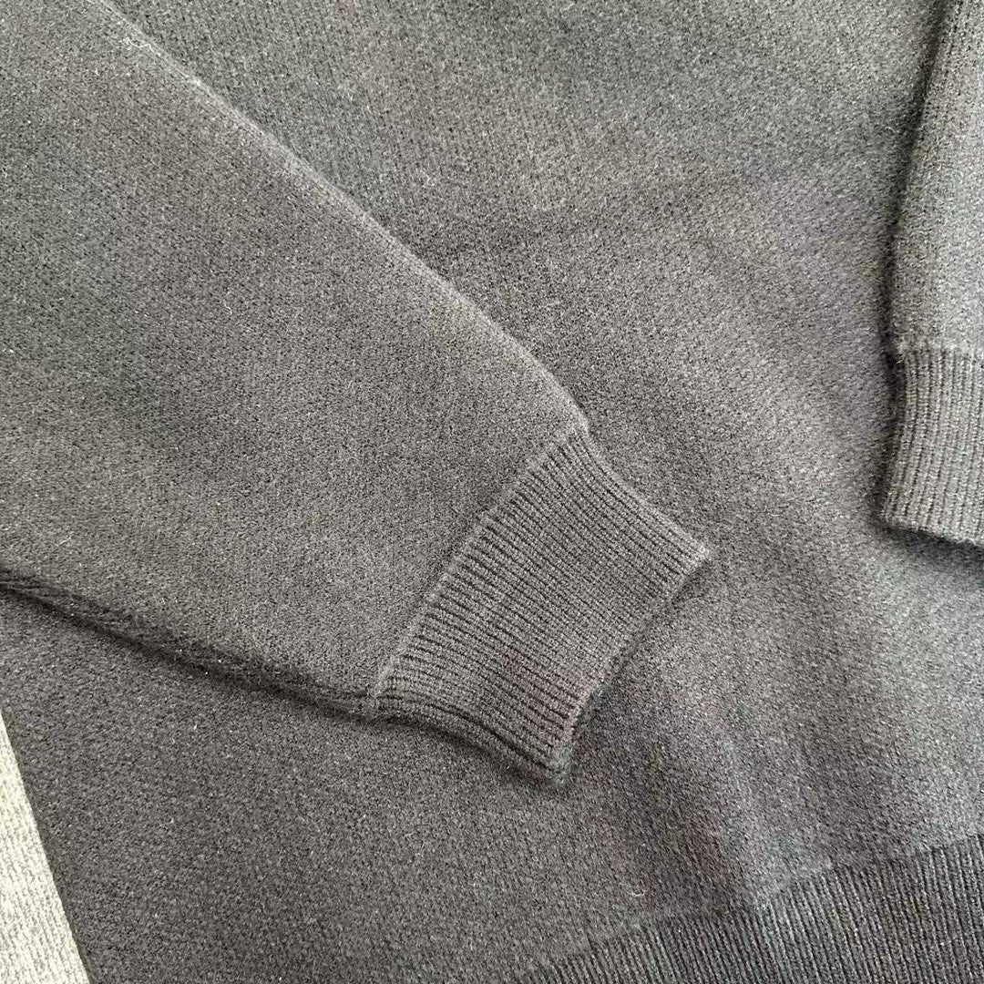 PR Unisex Crew Neck Sweater 1025102424