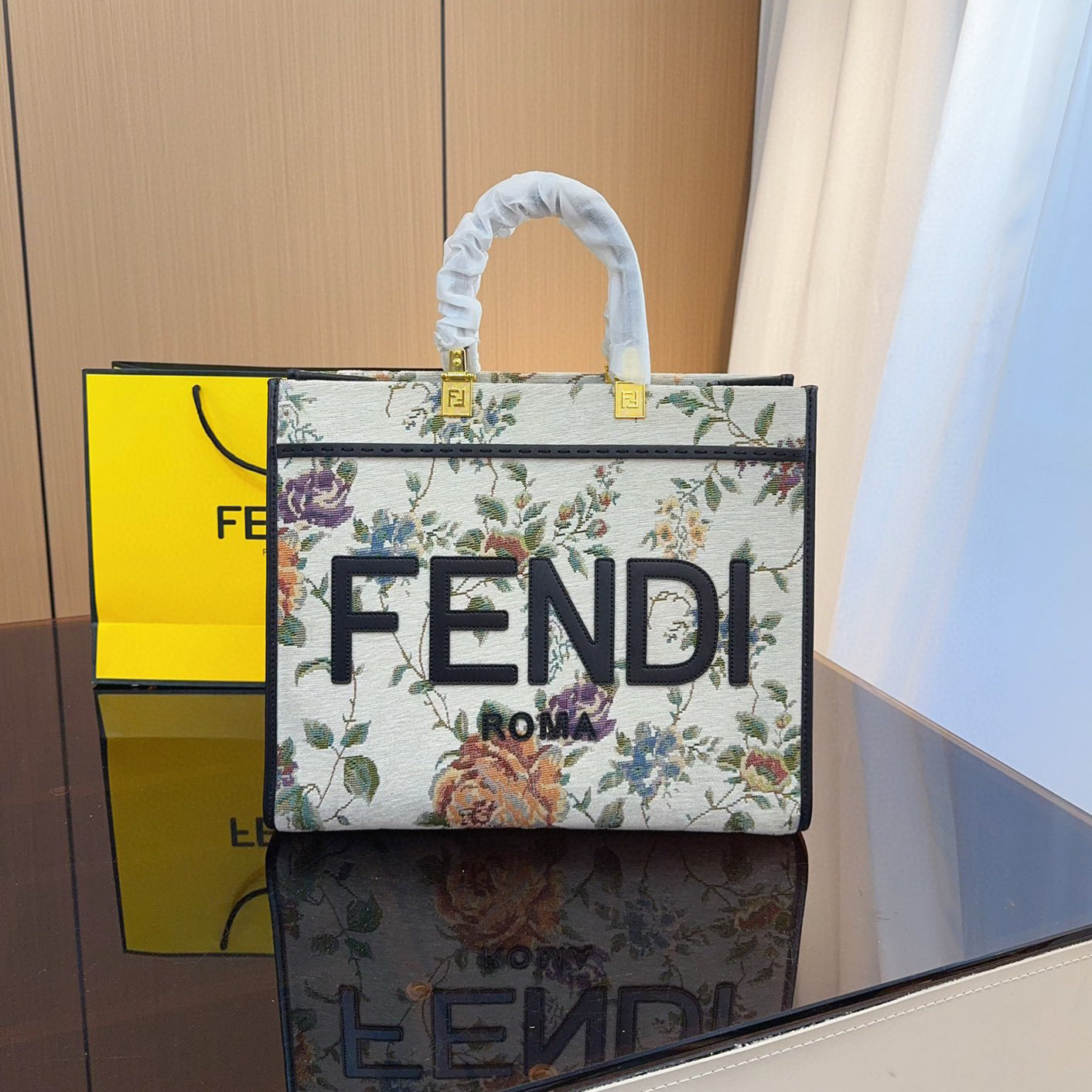 Embroidered floral tote bag 1824040707