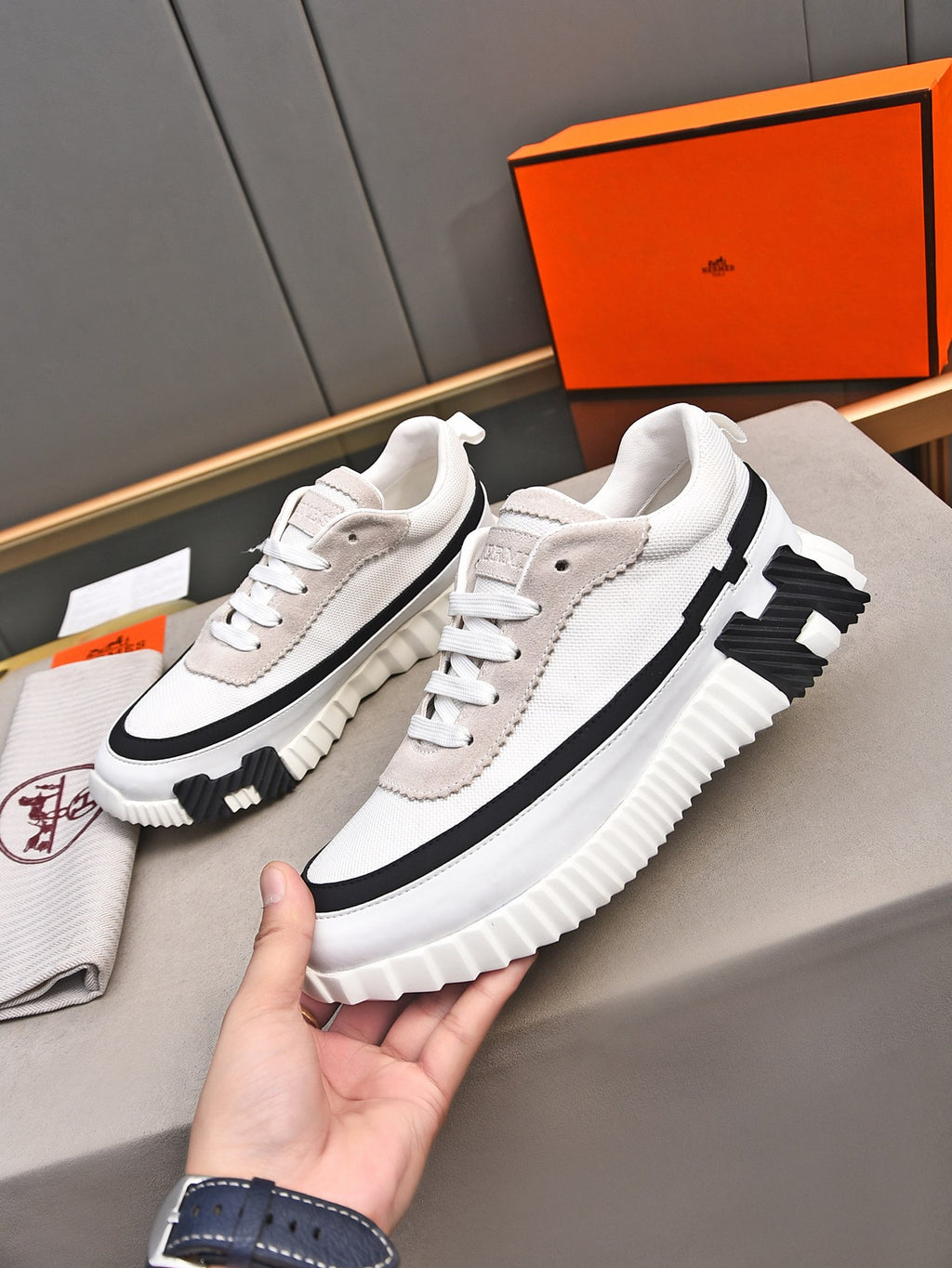 H Fashionable Casual Sports Shoes 0726031605
