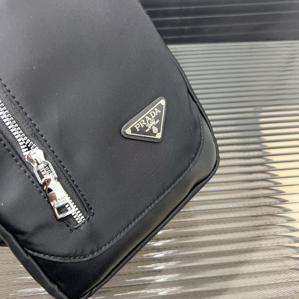 P waterproof cloth chest bag crossbody shoulder bag 0724120511