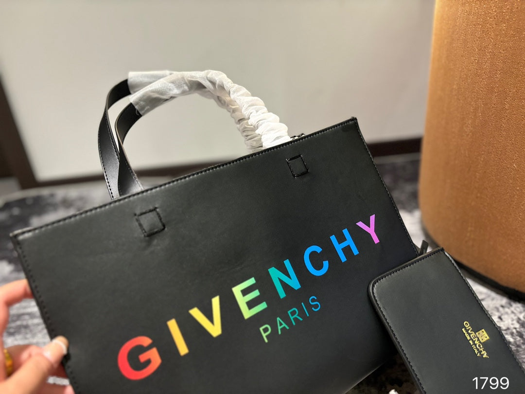 GVC All-match commuter handbag 0724082607
