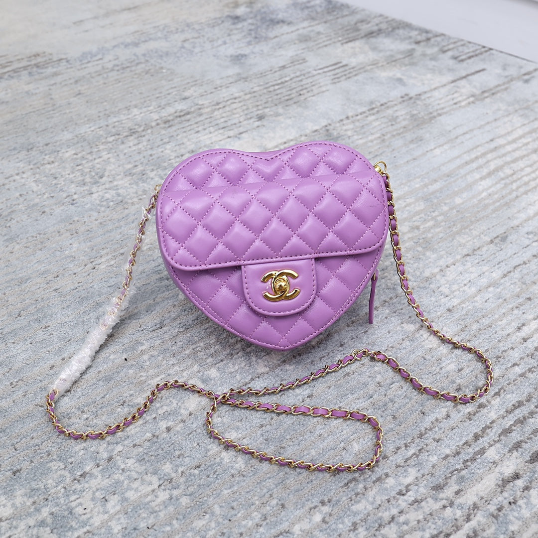 Heart Shape Vanity Case