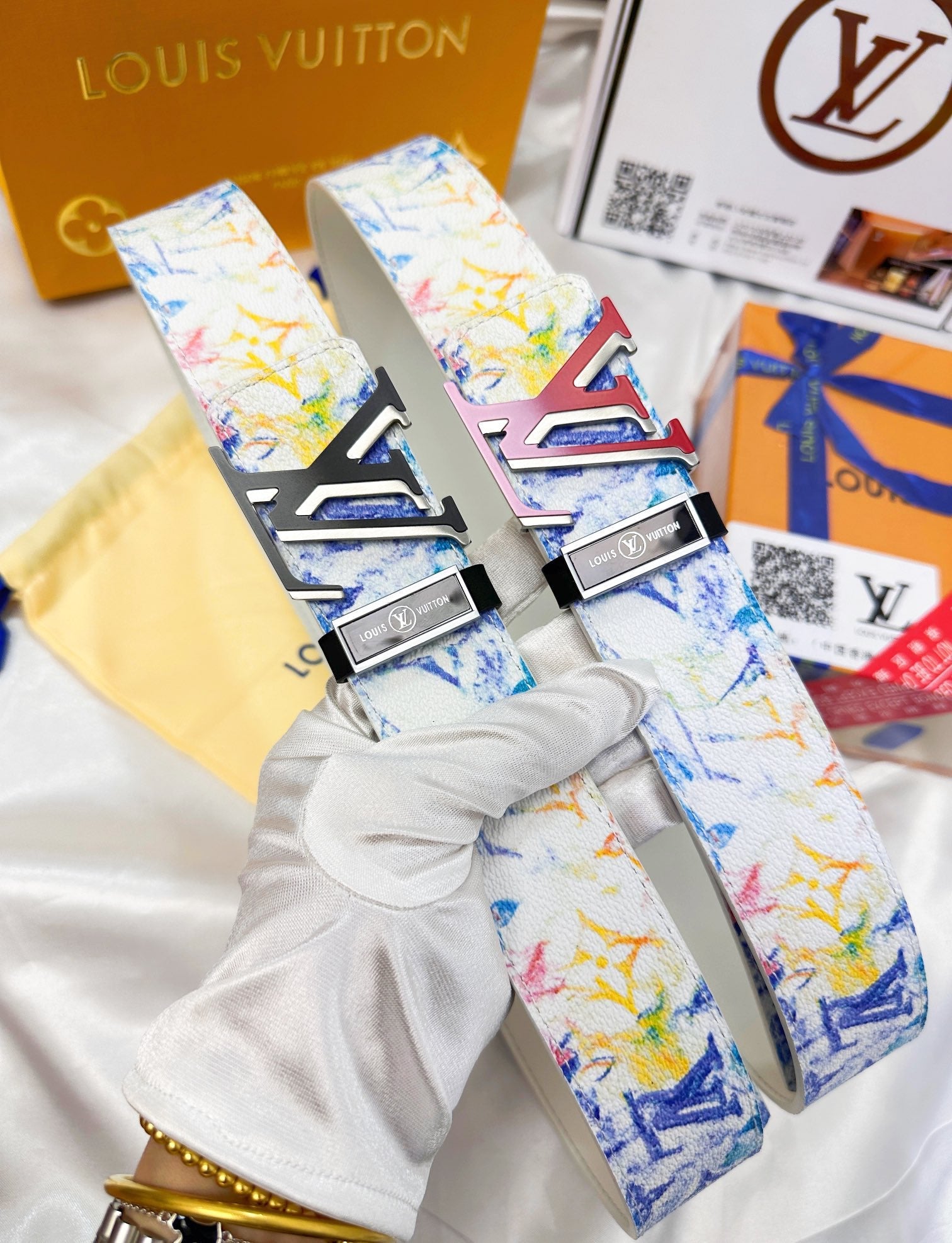 V graffiti painted leather belt 0724031403