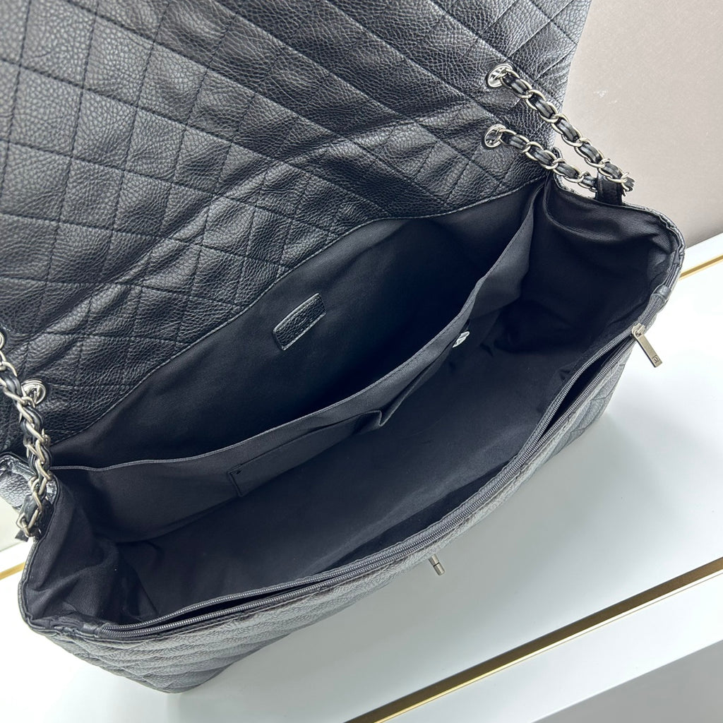 CF oversized airport bag underarm bag 1824062403