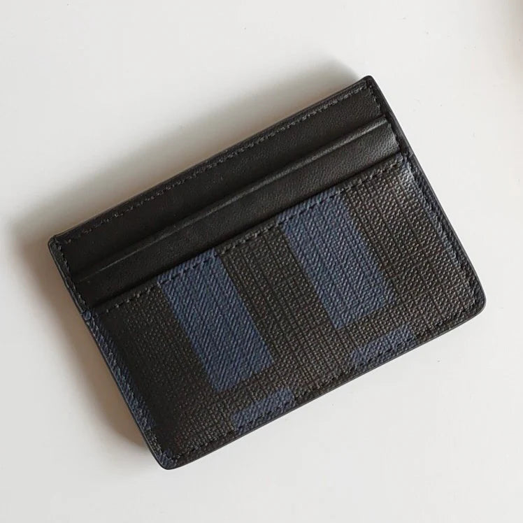 New fashionable and versatile card case 1025021210