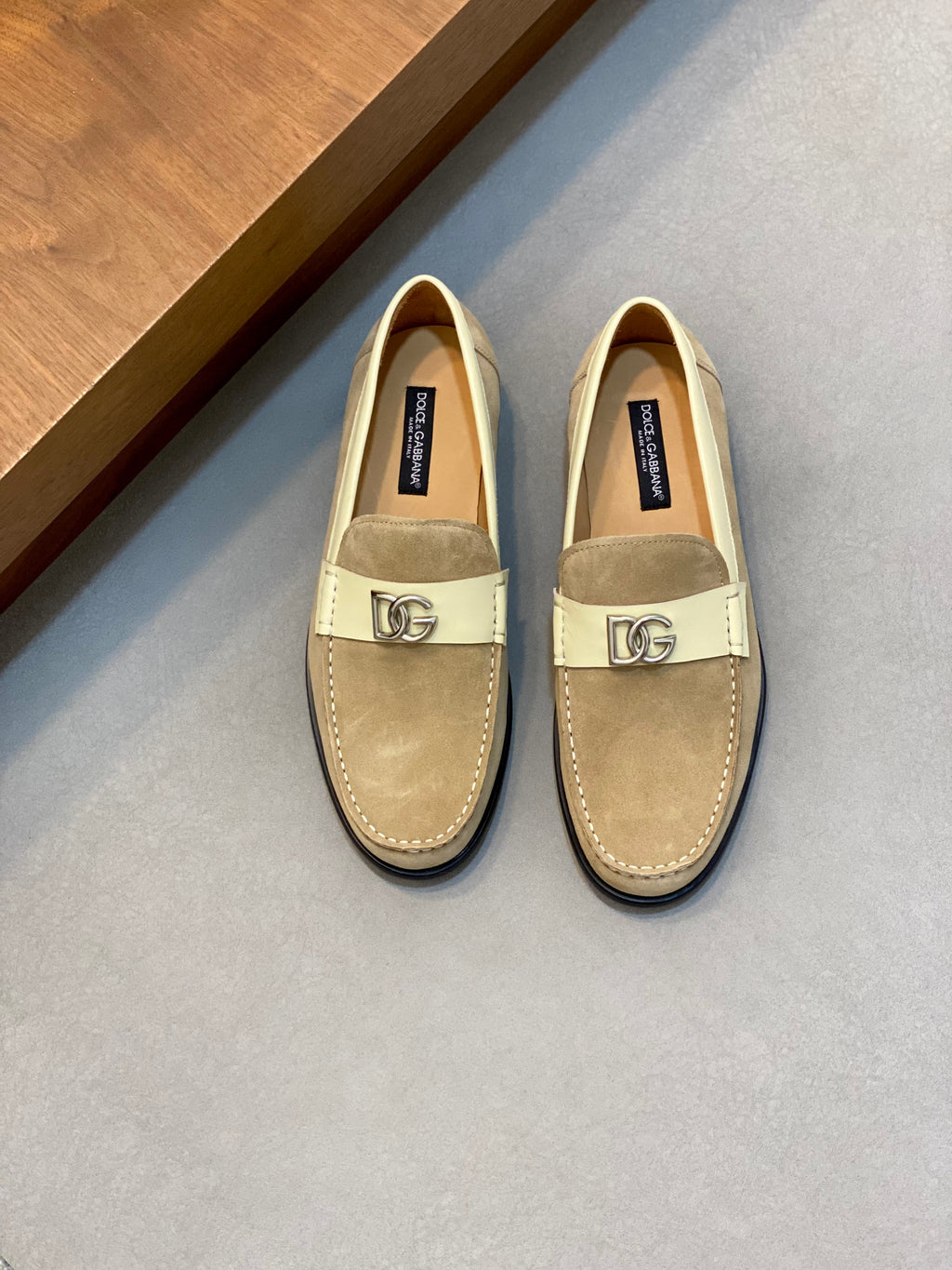 New stylish color-blocked casual loafers 0726041001