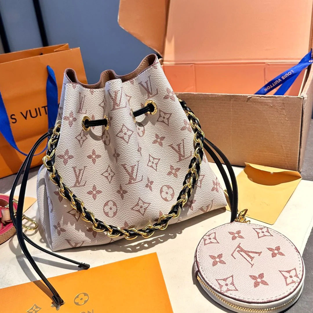 New fashionable and versatile hand-held crossbody bag 102022114