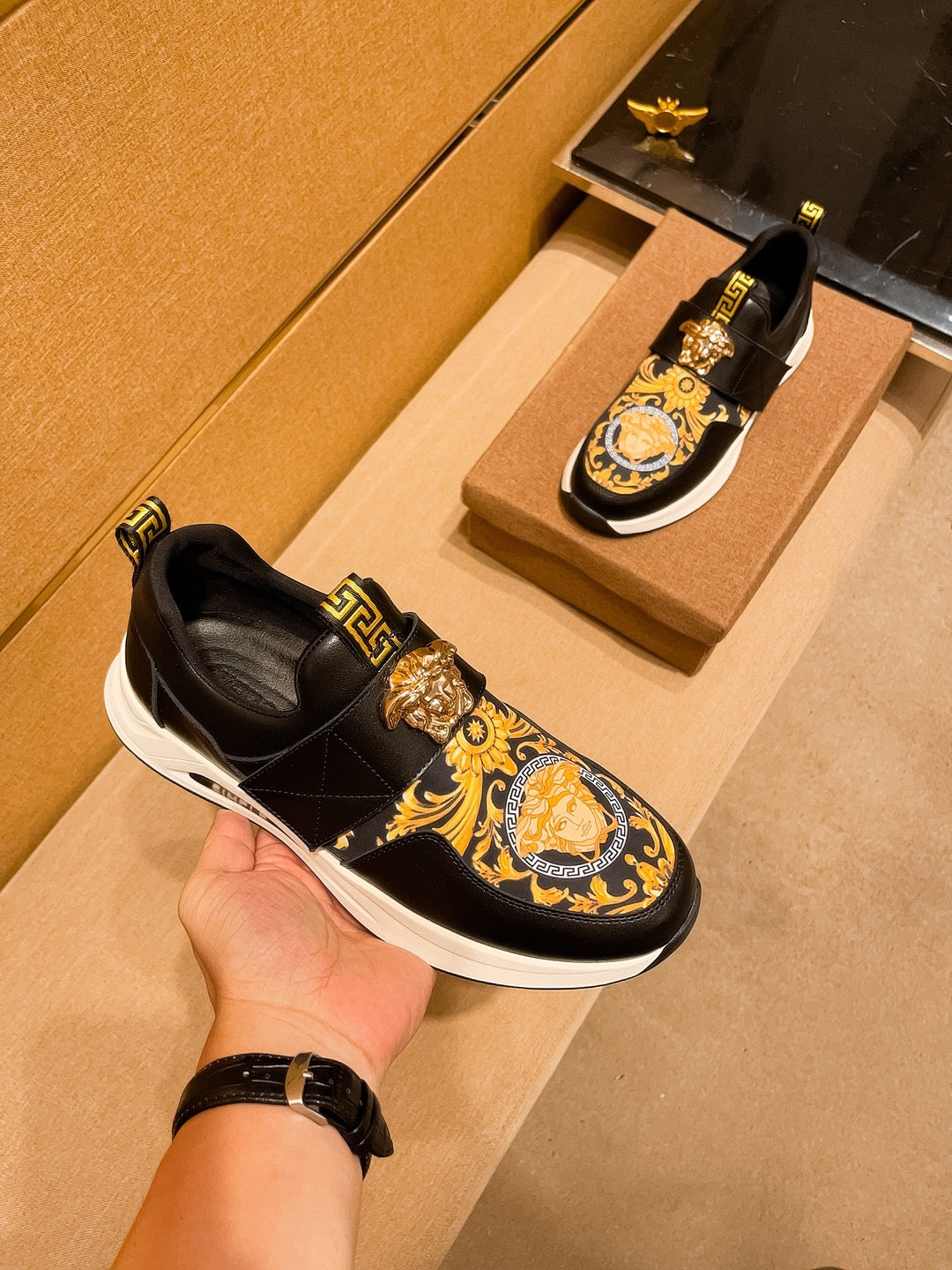 VS Men's Fashion Sneakers 072605806