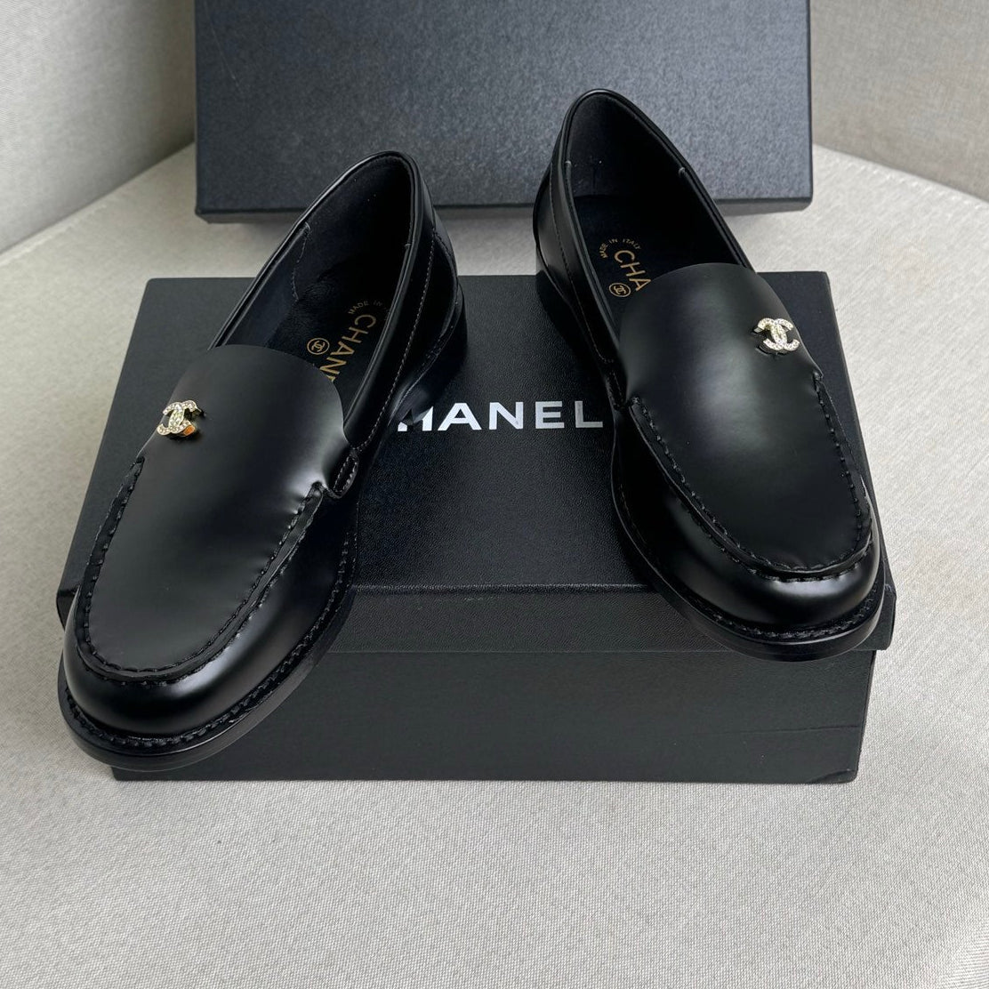 Women's Black Leather CC Logo Slip On Loafers