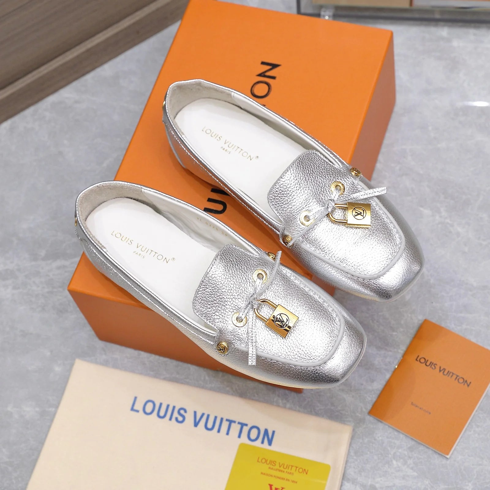 Women Flat loafers 1025102718
