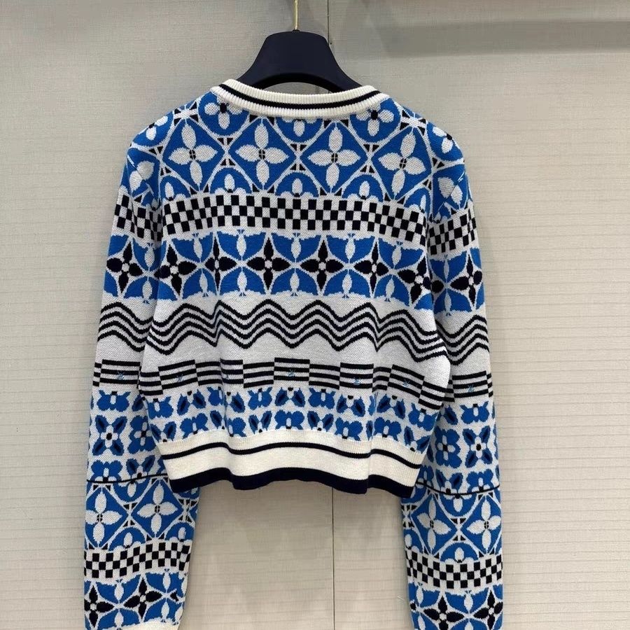 Fashion new round neck long sleeve cardigan PD1023090108