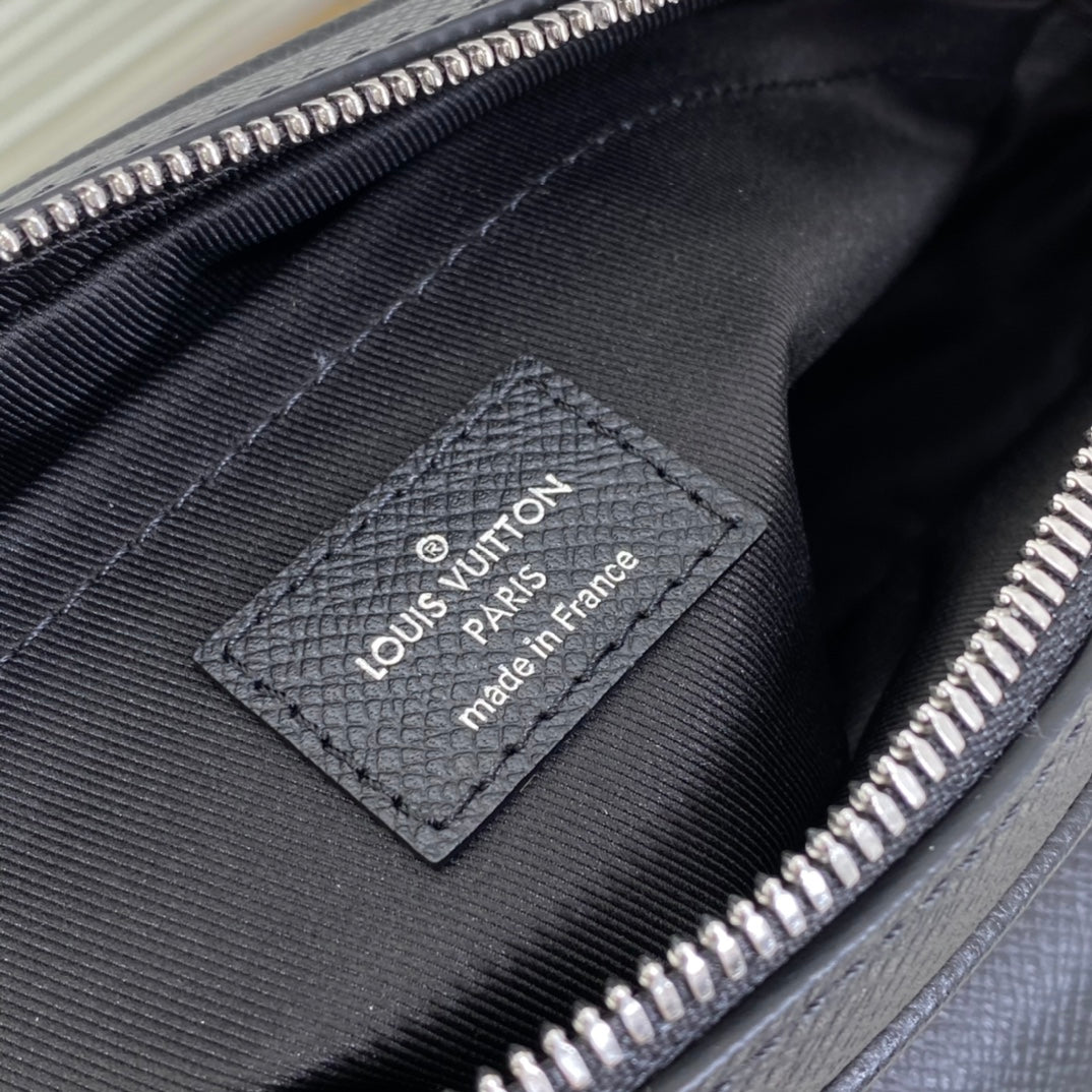 L Fashion printed messenger bag 0725052721
