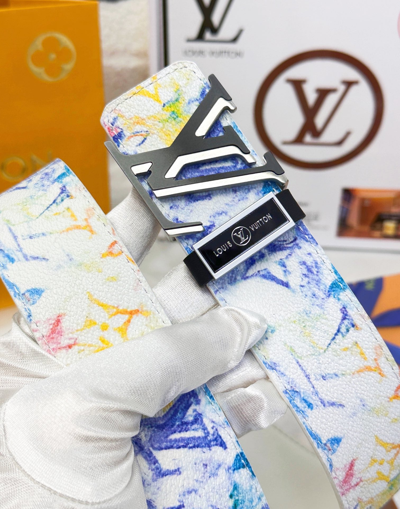 V graffiti painted leather belt 0724031403