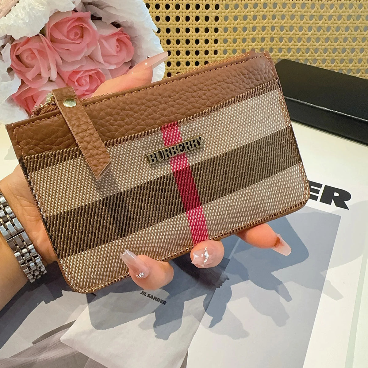 Compact and lightweight coin and key bag 1025061301