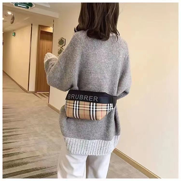 B Fashion chest bag fanny pack XC1823081802
