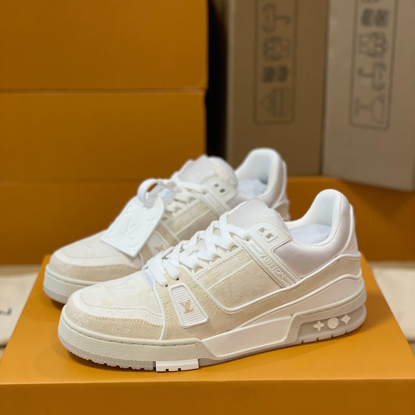 L Trainer fashion sports shoes 0724120301