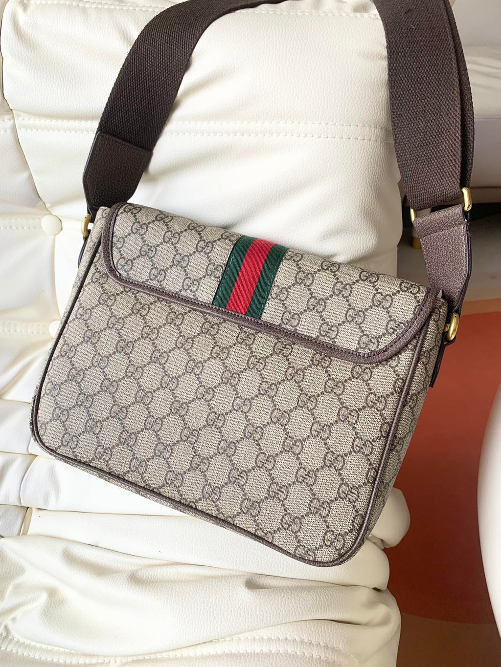 G fashion single-shoulder crossbody bag 0725061803