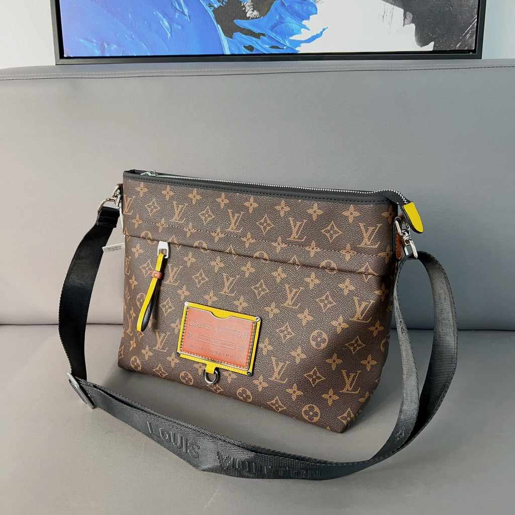 printed crossbody bag XC0723051811