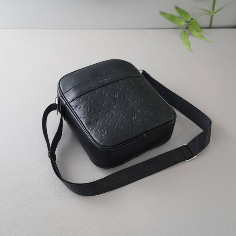Classic Fashion Cross Shoulder Backpack KL1023102501