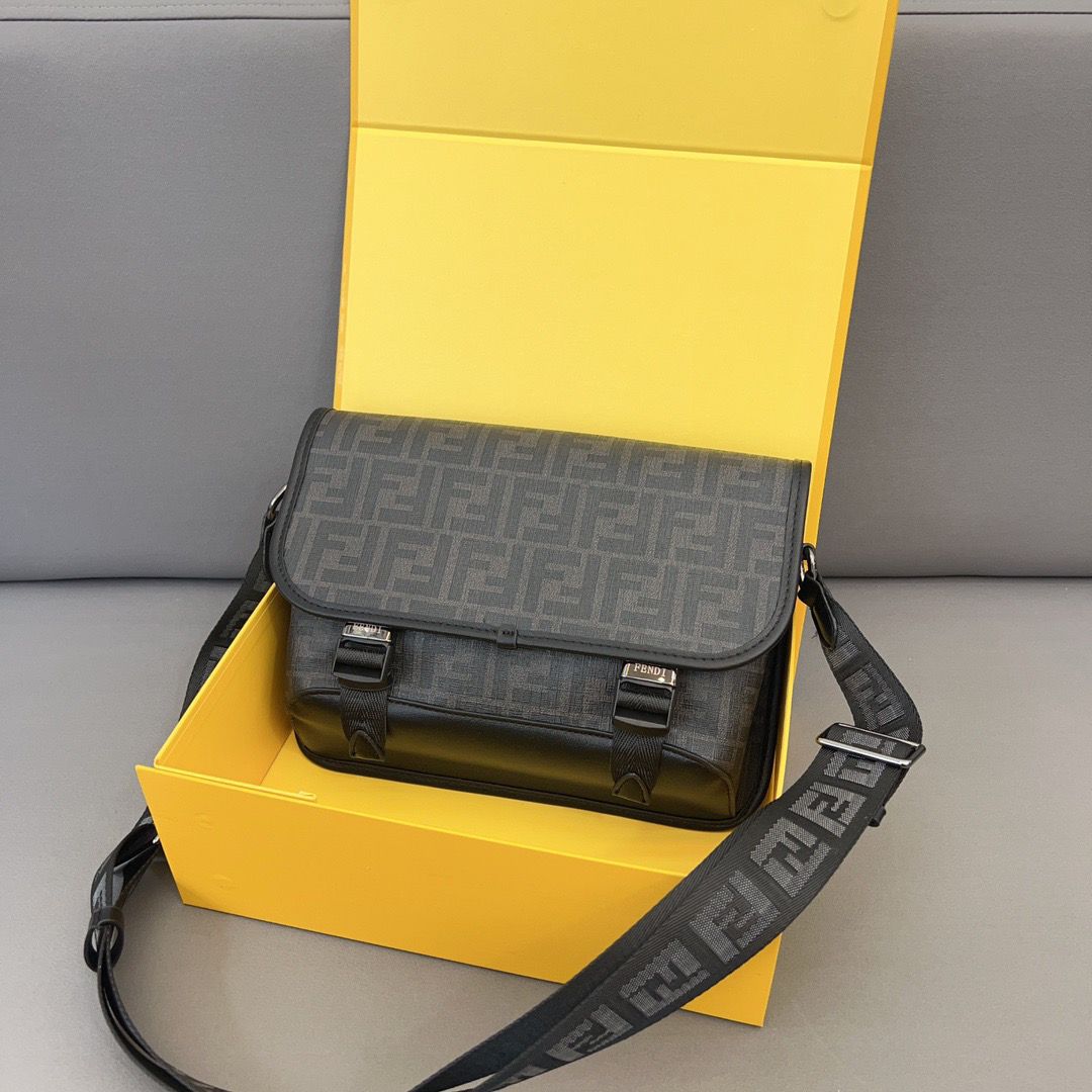 Fashion New Shoulder Messenger Bag PD10071220