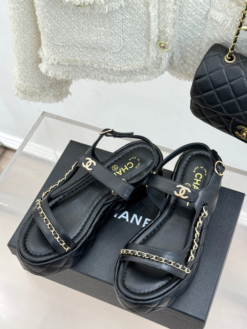 Diamond chain thick-soled platform sandals 0725031110