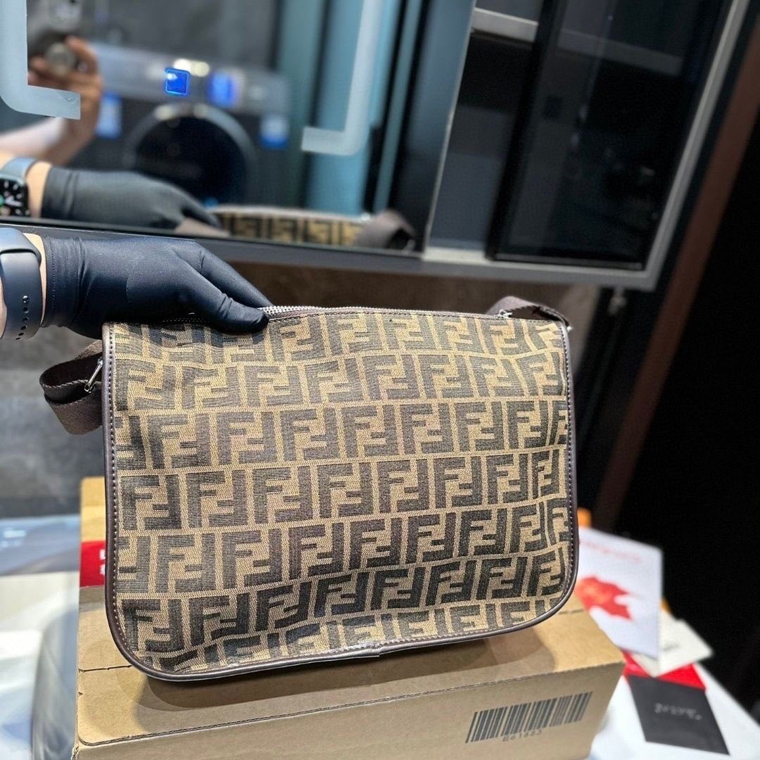 New trendy and fashionable bags PD1023091819