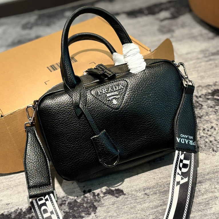 Men's and women's handbag and crossbody 1025022402