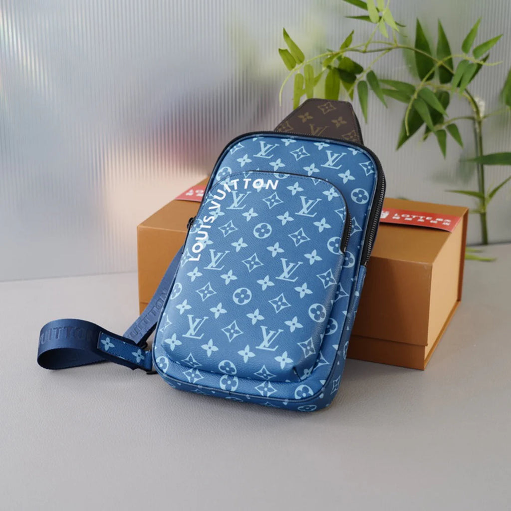 New Men's Fashion and Versatile Printed Chest Bag 1024040225