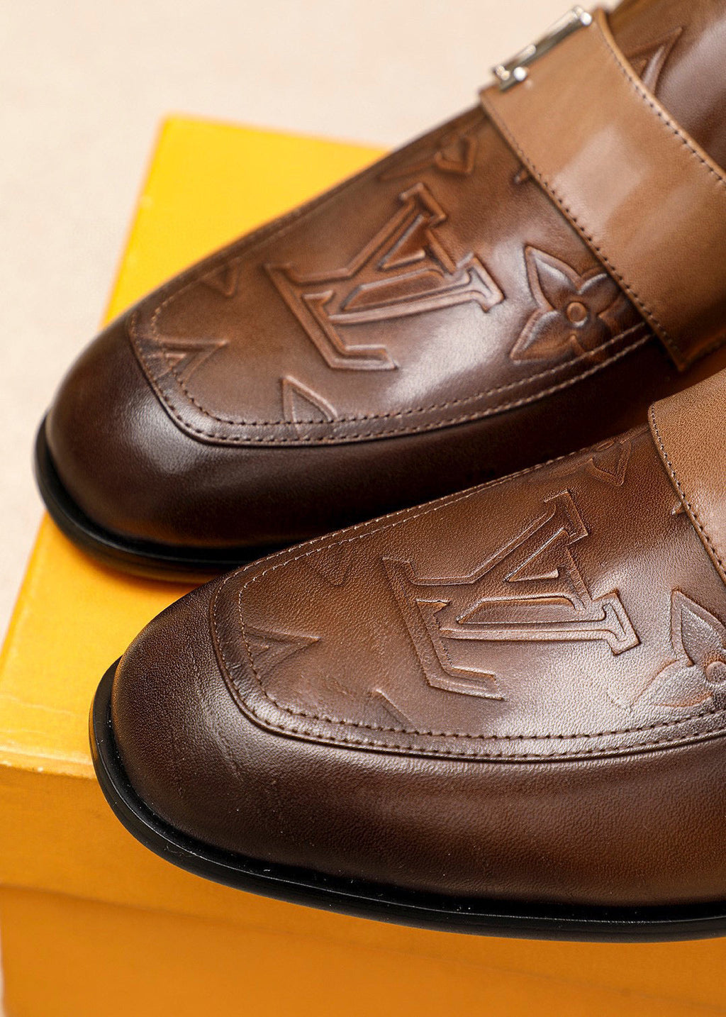 L Fashion 25ss printed leather shoes 0725060616