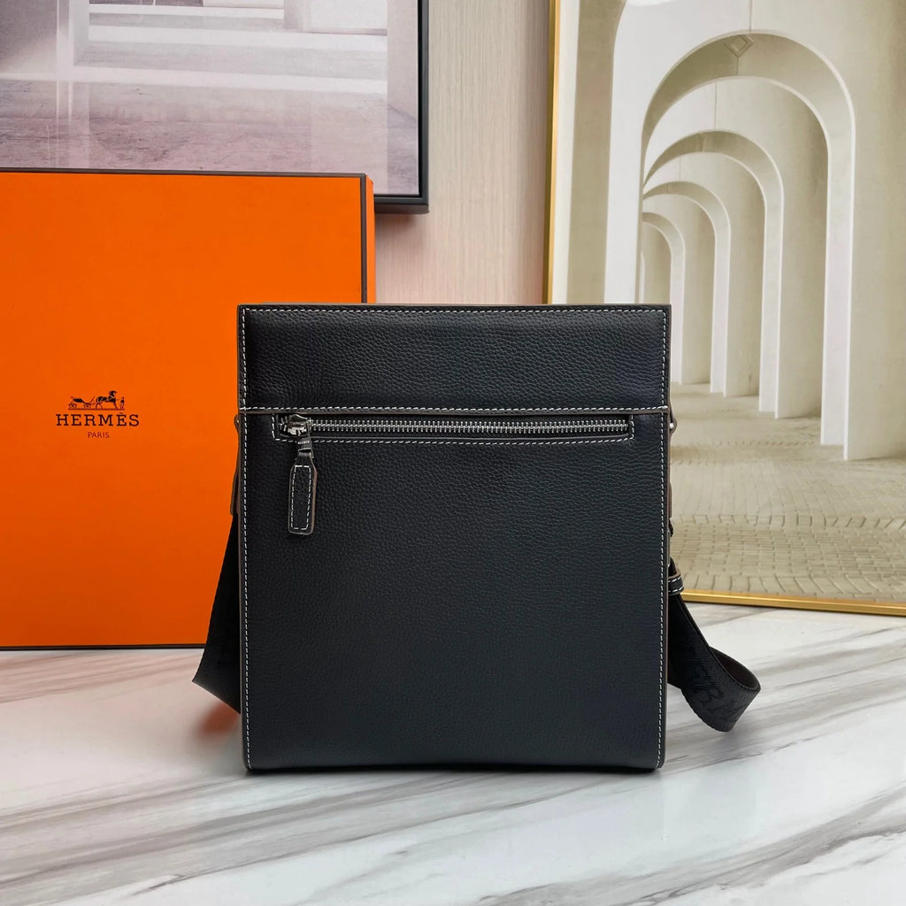 New versatile casual men's shoulder crossbody bag 1024071701