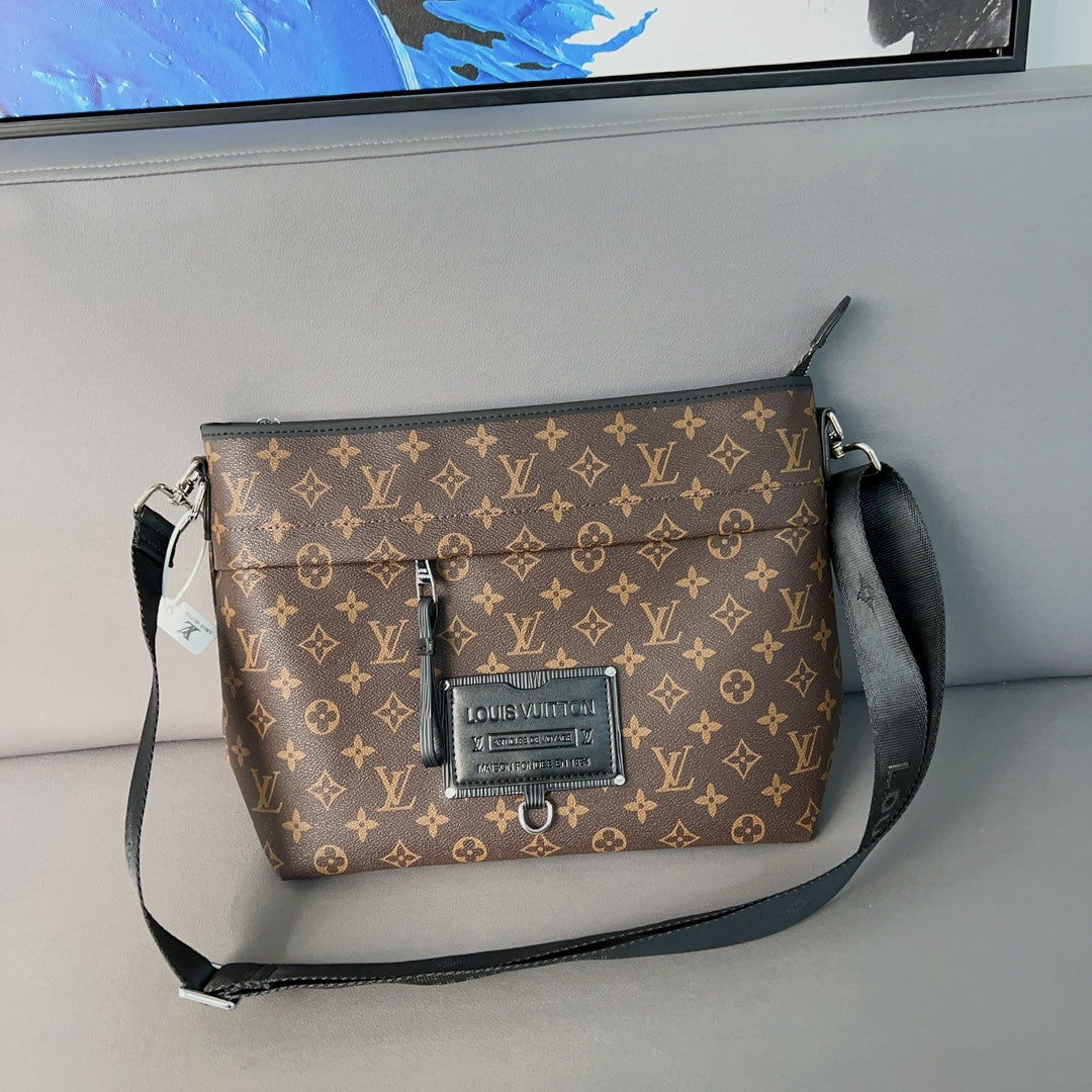 printed crossbody bag XC0723051811