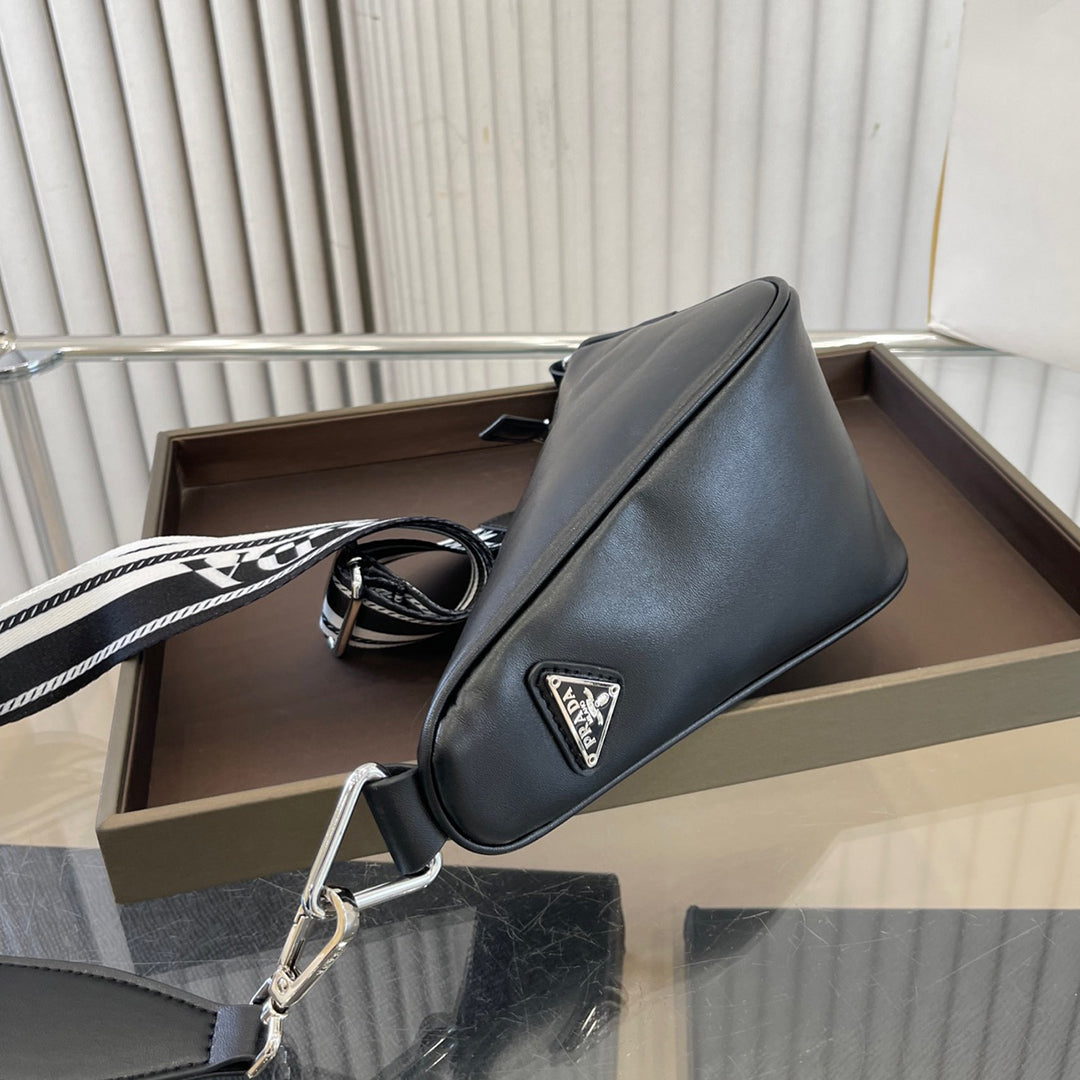 New trendy and fashion bags WLF1023090711