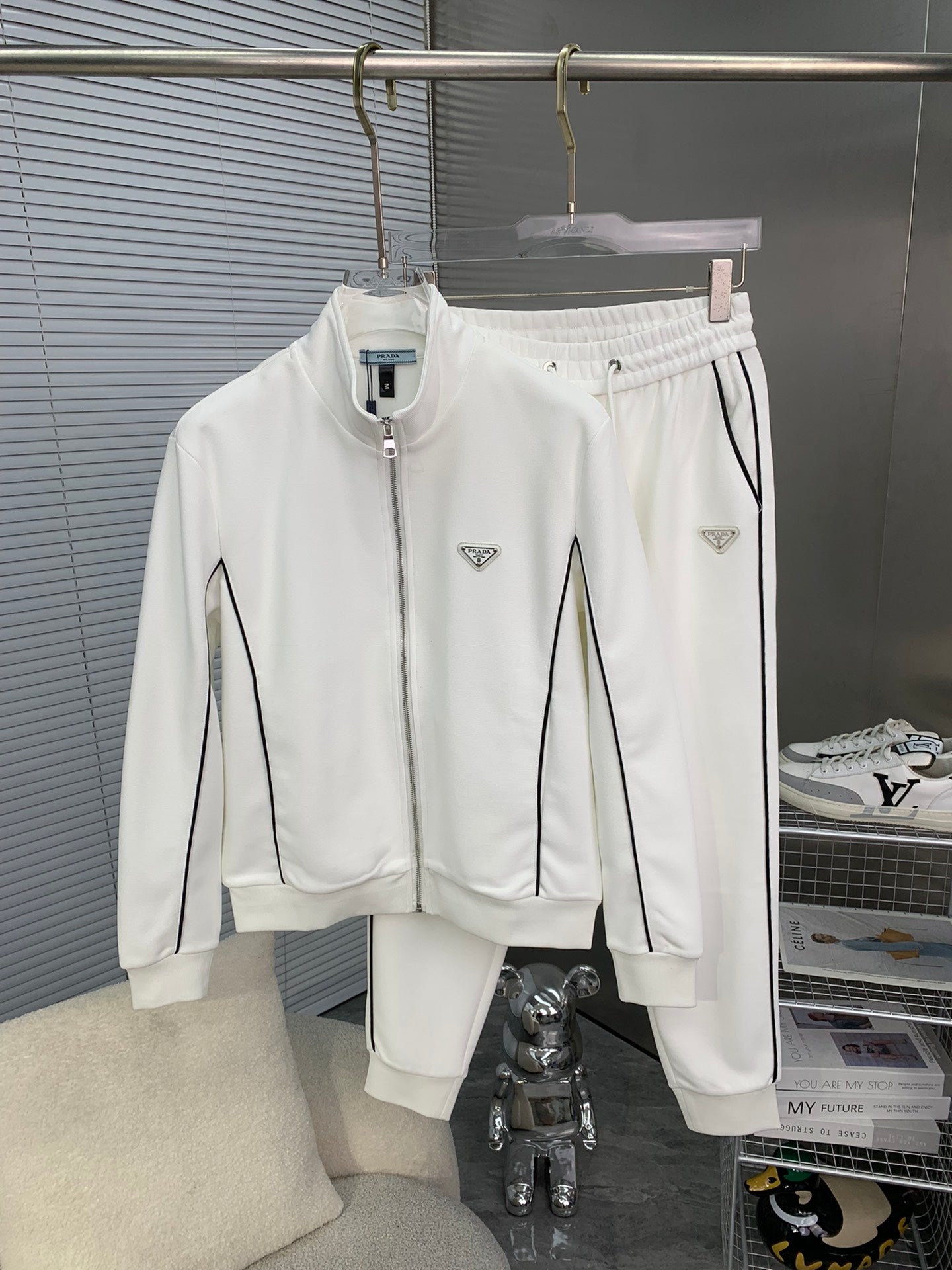 P 24ss new leisure suit series 24101416