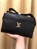 VV fashion single-shoulder crossbody bag 0725061812