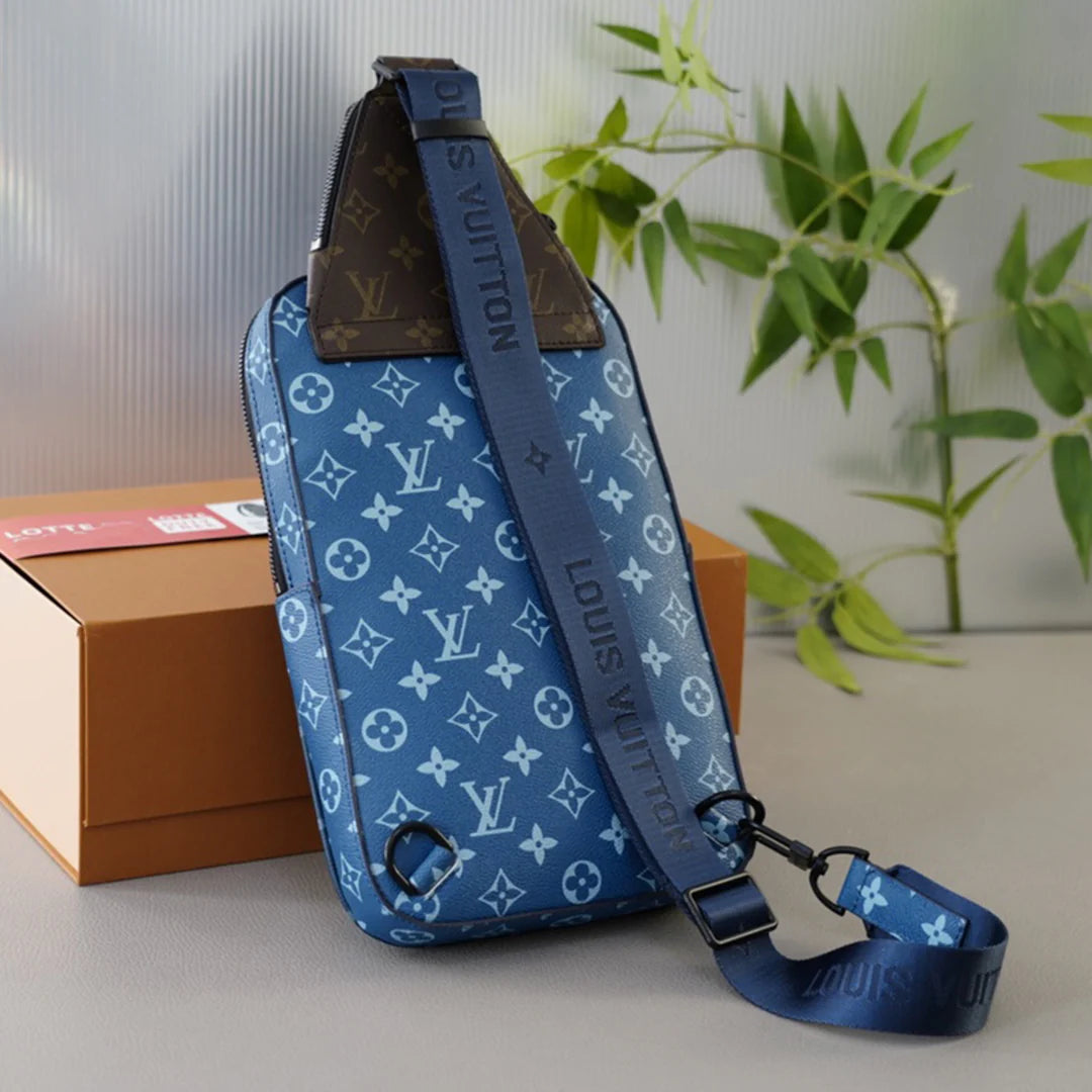 New Men's Fashion and Versatile Printed Chest Bag 1024040225