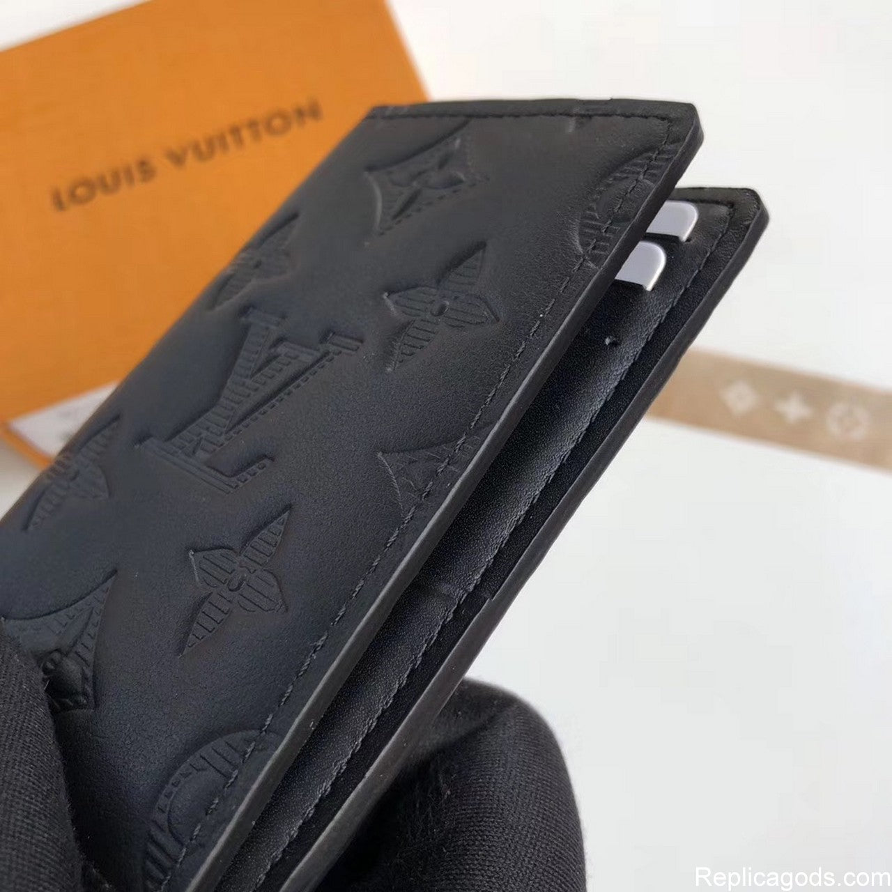 Black Floral Pattern Wallet Bag