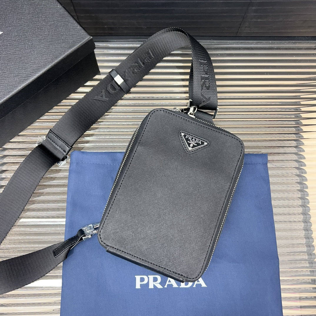 Men's new versatile crossbody shoulder bag chest bag 1024111201