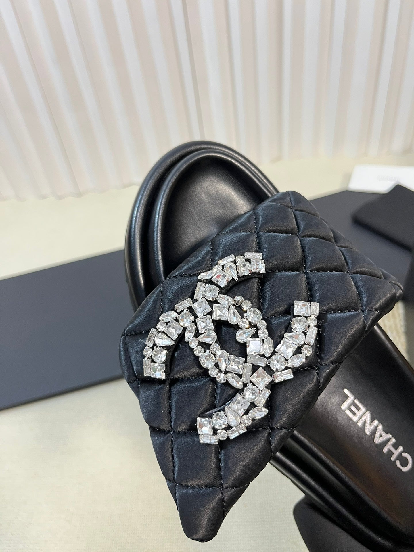 thick-soled Velcro women's slippers 0724042703