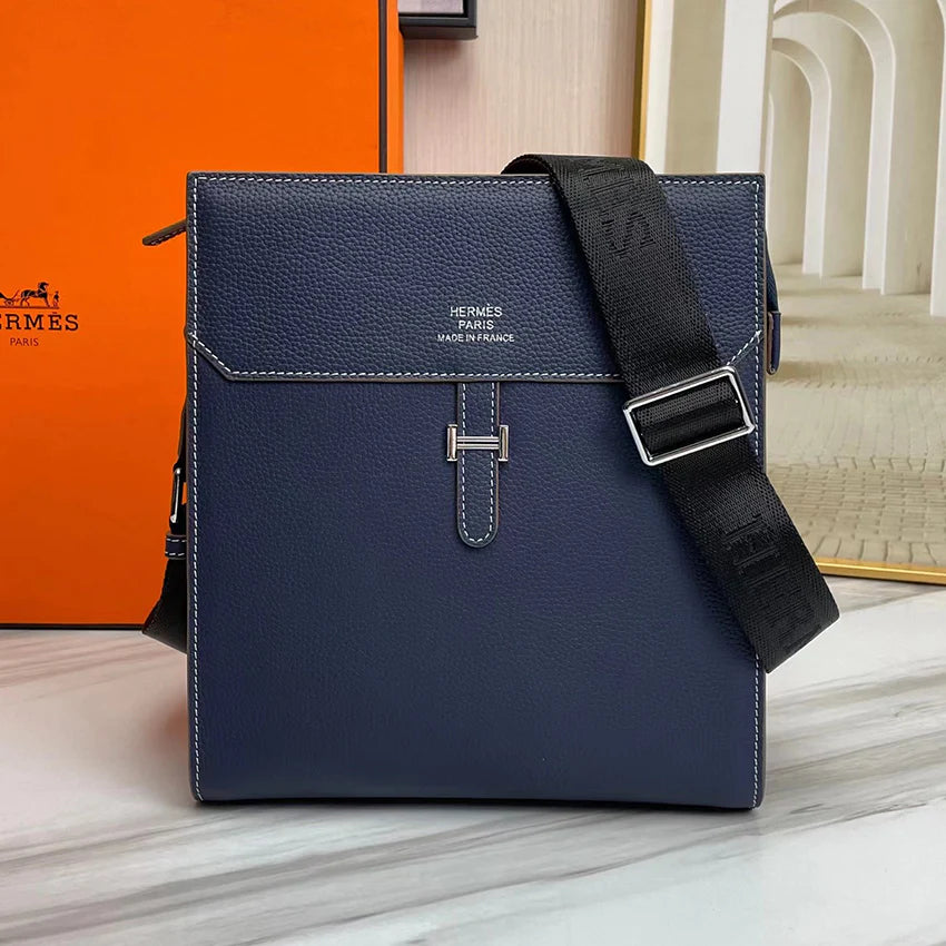New versatile casual men's shoulder crossbody bag 1024071701