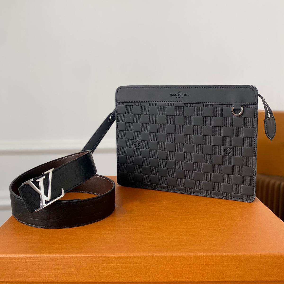 V High-end 2-in-1 Gift Box Clutch Belt Belt