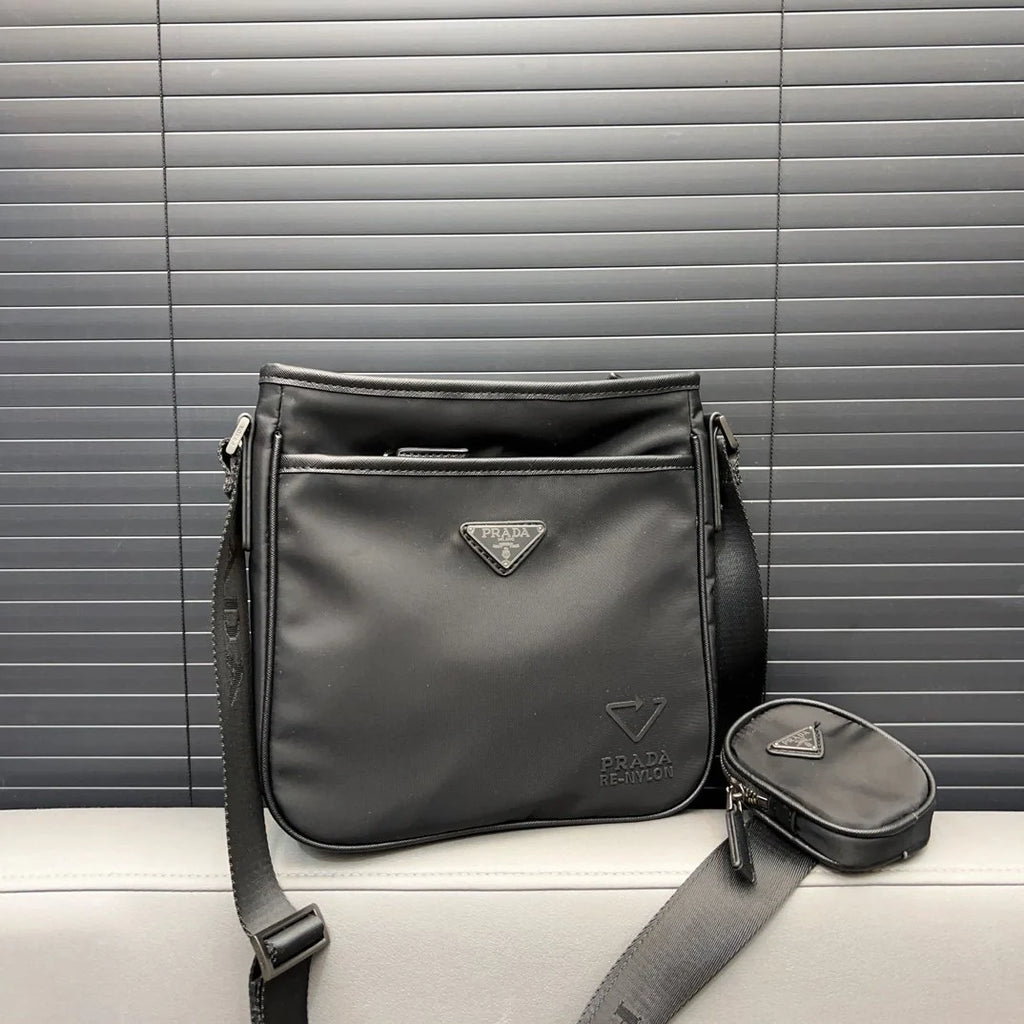 New Classic Versatile Shoulder Bag Crossbody Bag 1024011010