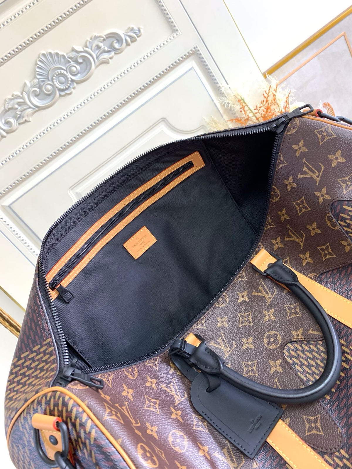 V Fashion Print Handbag 0724110412