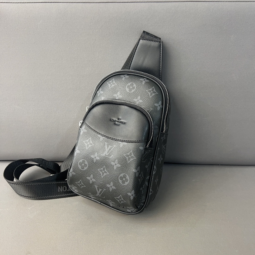 Classic Print Check Chest Bag XC0723051814