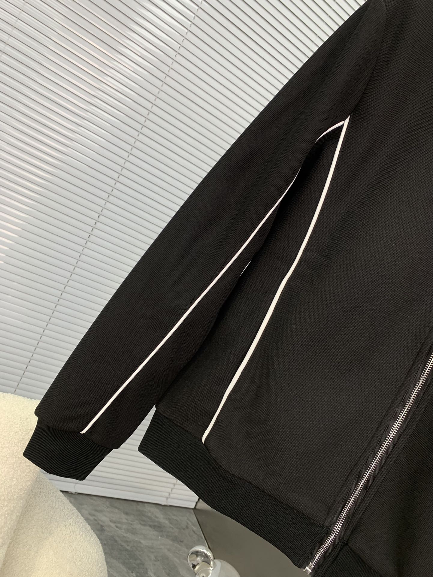 P 24ss new leisure suit series 24101416