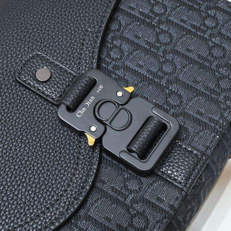 Fashion Business One Shoulder Crossbody Bag 1023121306