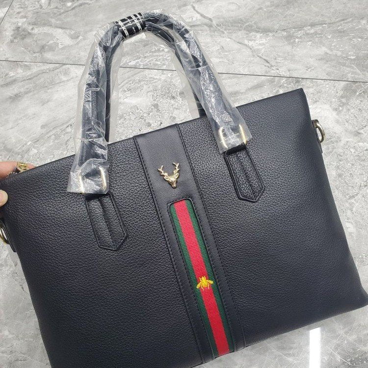 Fashion and versatile men's handbag BNN1023112102