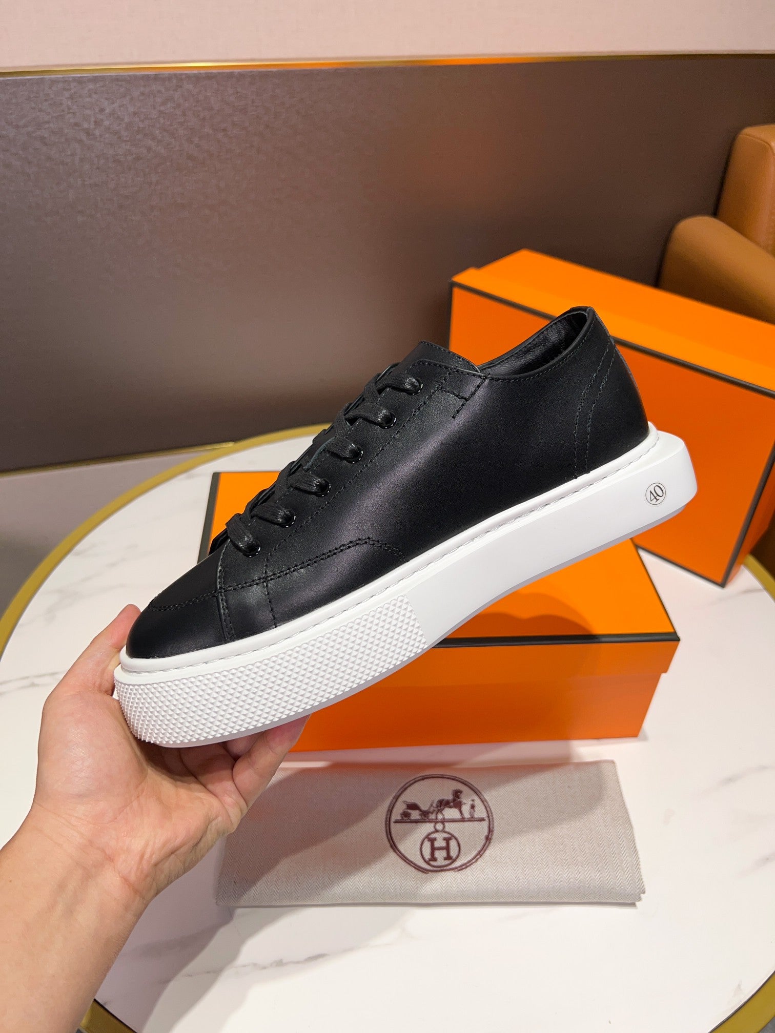 H Fashion Leather Lace-Up Sneakers 0724112204