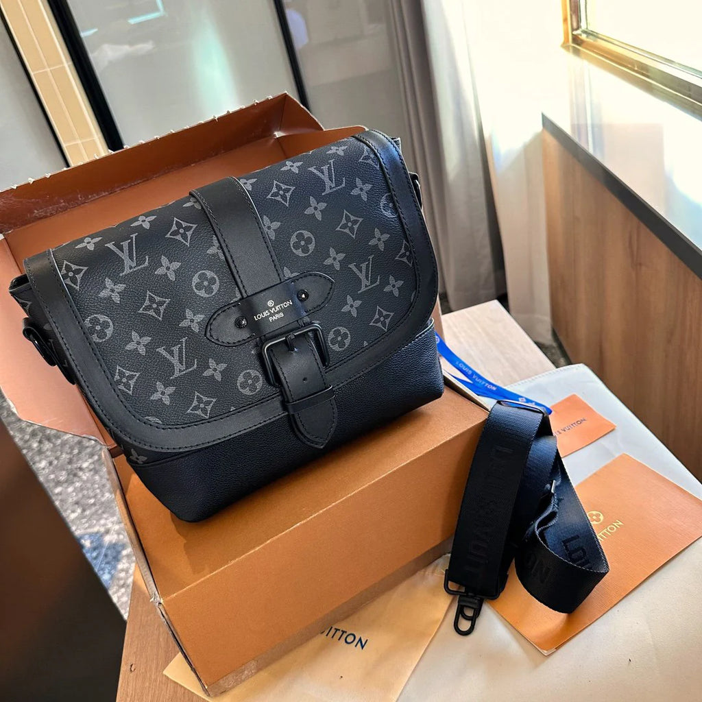 New Bright Color Leather handmade V logo Women's HandbagsXC05202412501