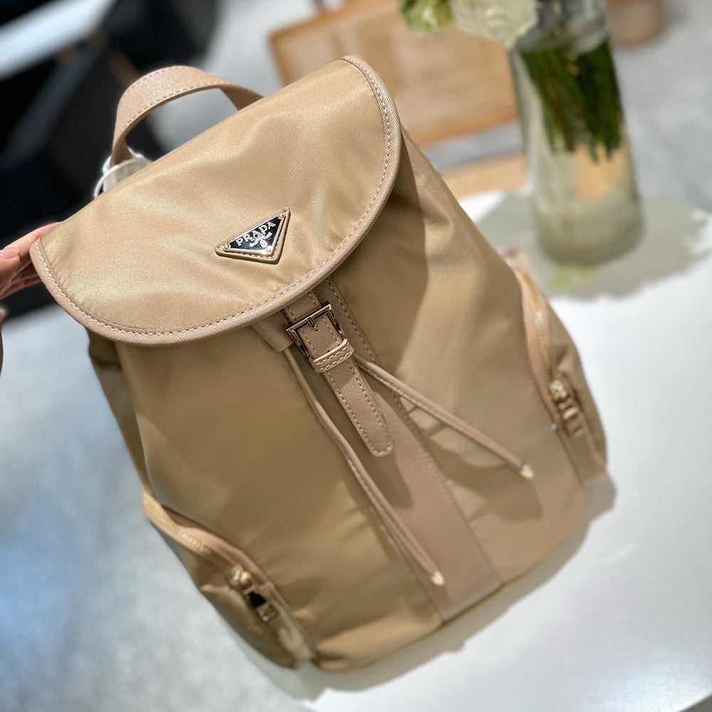 New Classic Nylon Backpack CWT1023080416