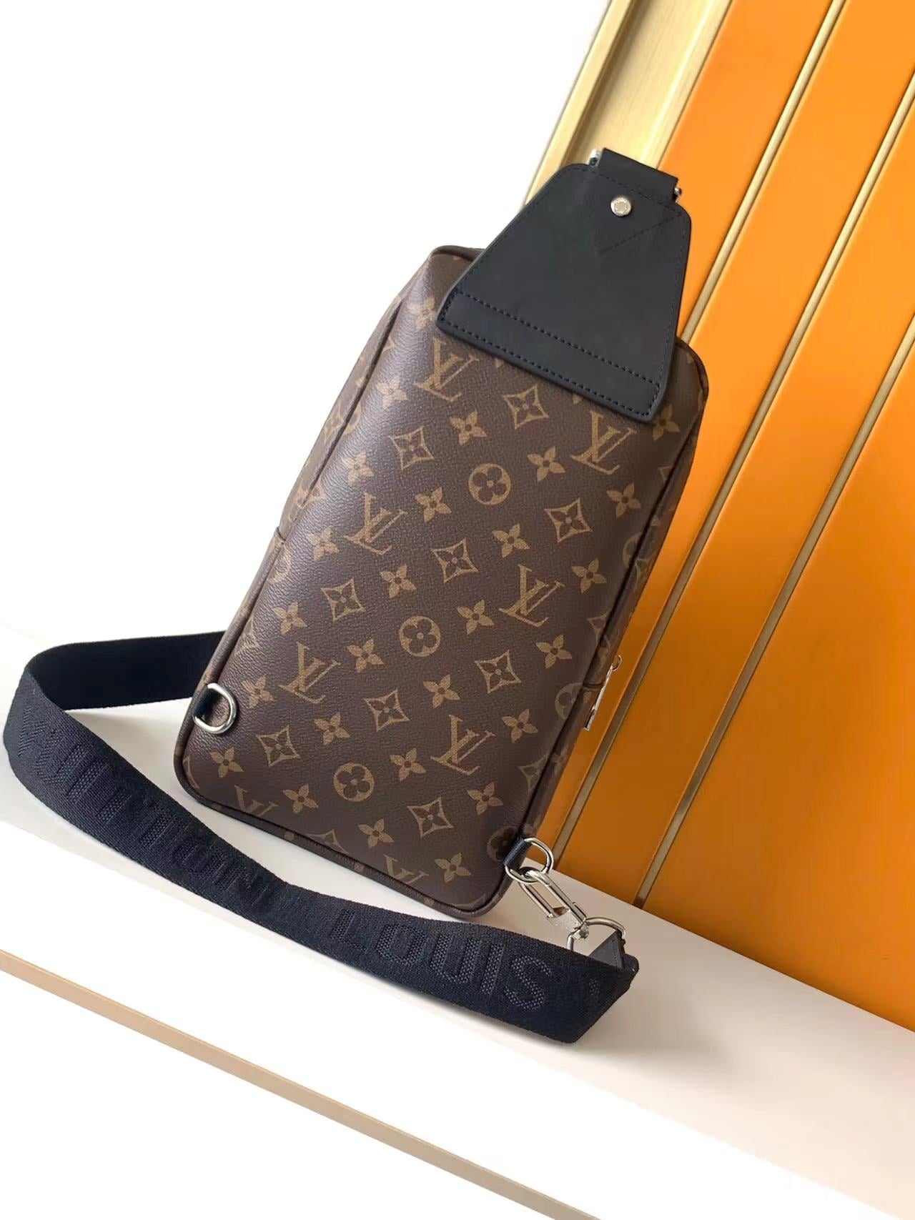L fashion printed chest bag 0725052703